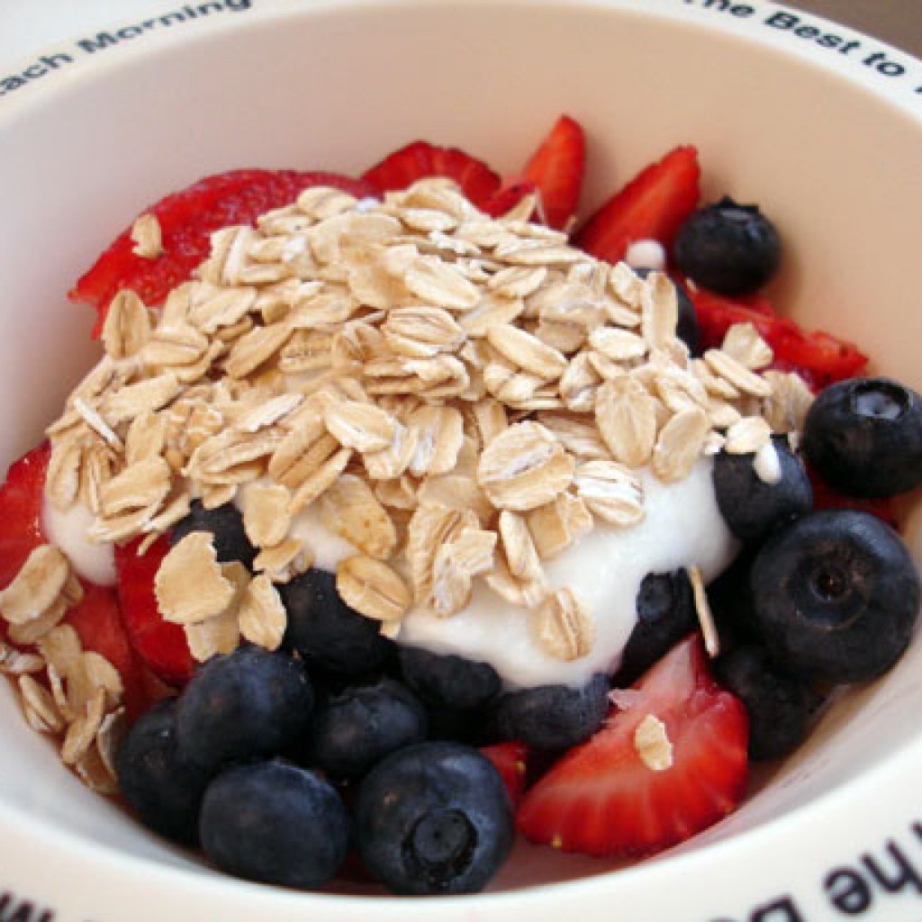 Oats, yogurt and fruit. Amazing.
